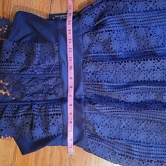 Venus Women's Navy Blue Guipure Lace Tiered Maxi - Picture 7 of 9